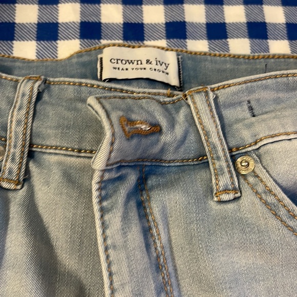 Crown & Ivy ripped frayed bottom jeans size 6 skinny cropped - Picture 3 of 6
